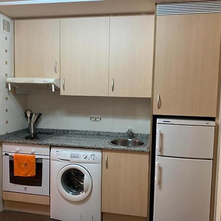 Apartamento Mota-2 Huca-Los Prados; Parking Y Wifi Gratis Oviedo Exterior photo